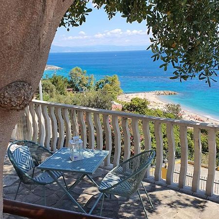 Appartement Una Finestra Sul Mare Monolocale à Bergeggi Extérieur photo