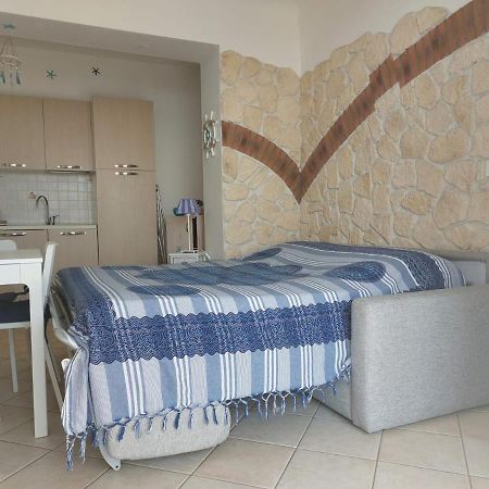Appartement Una Finestra Sul Mare Monolocale à Bergeggi Extérieur photo