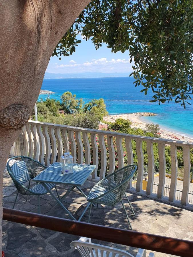 Appartement Una Finestra Sul Mare Monolocale à Bergeggi Extérieur photo